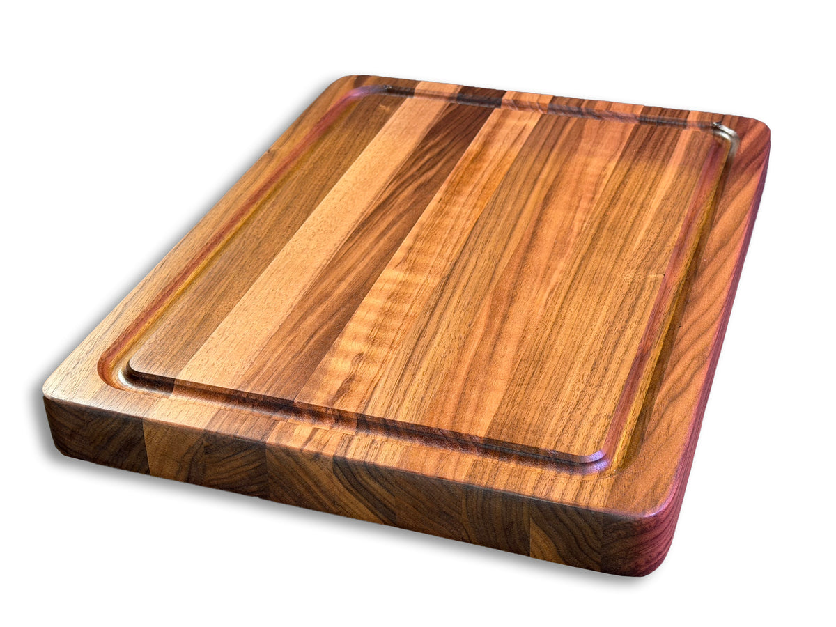 Walnut Edge Grain Cutting Board with Juice Groove